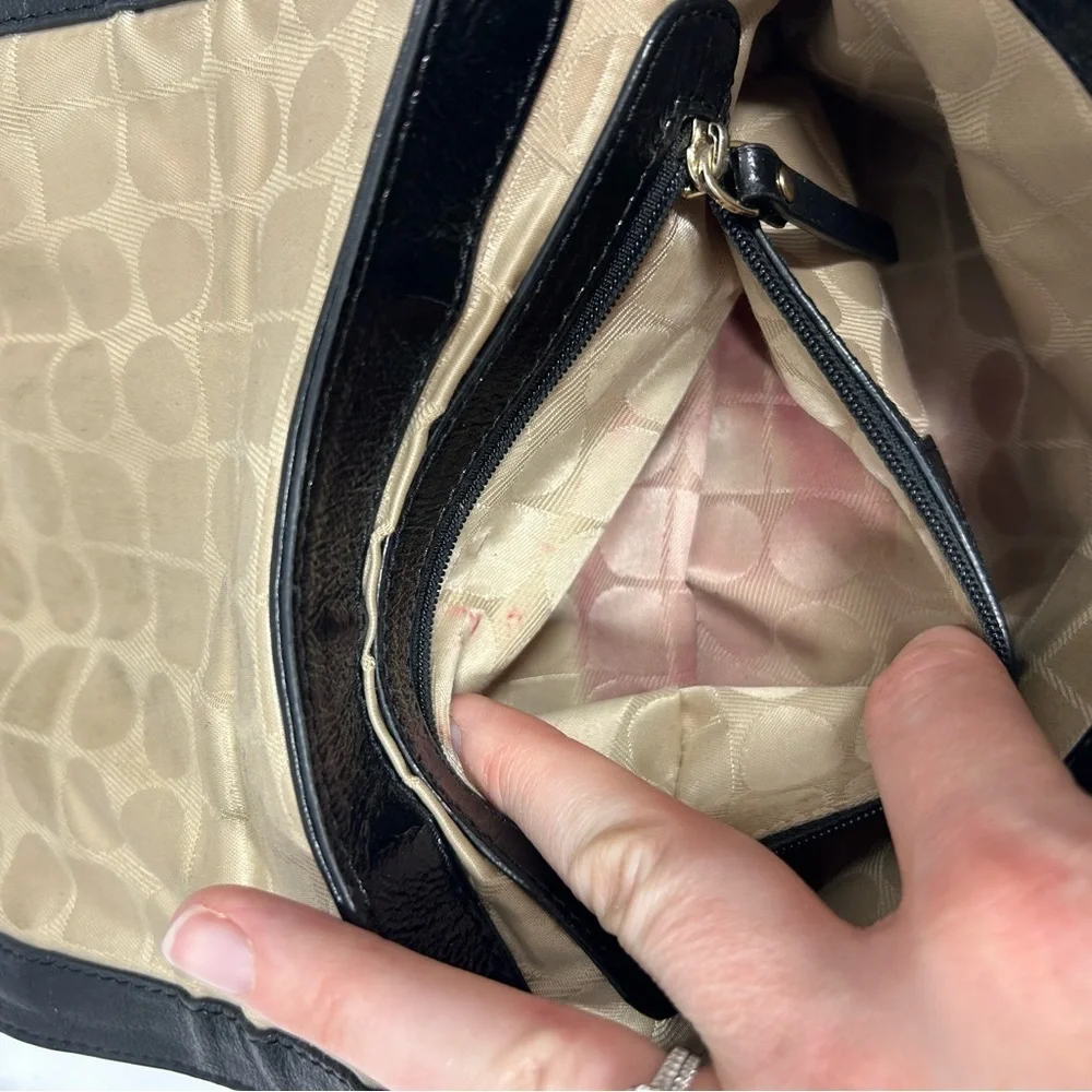 Kate Spade | Vintage Roland Park Kirk Crossbody Black Leather Purse Bag